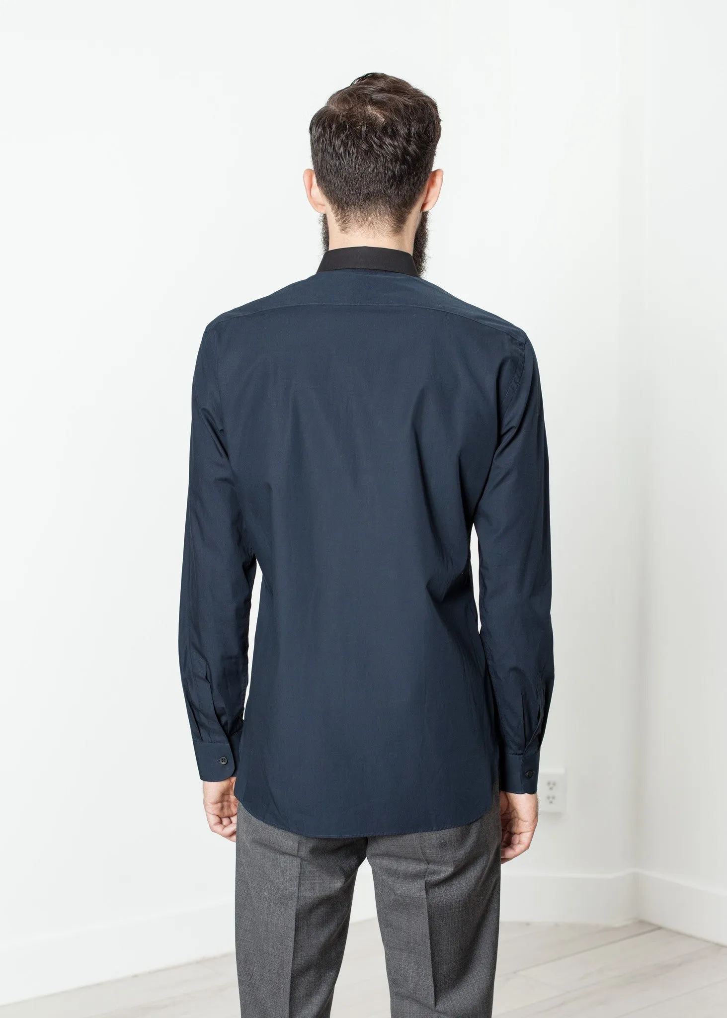 Camicia Classic Shirt in Navy -UEB