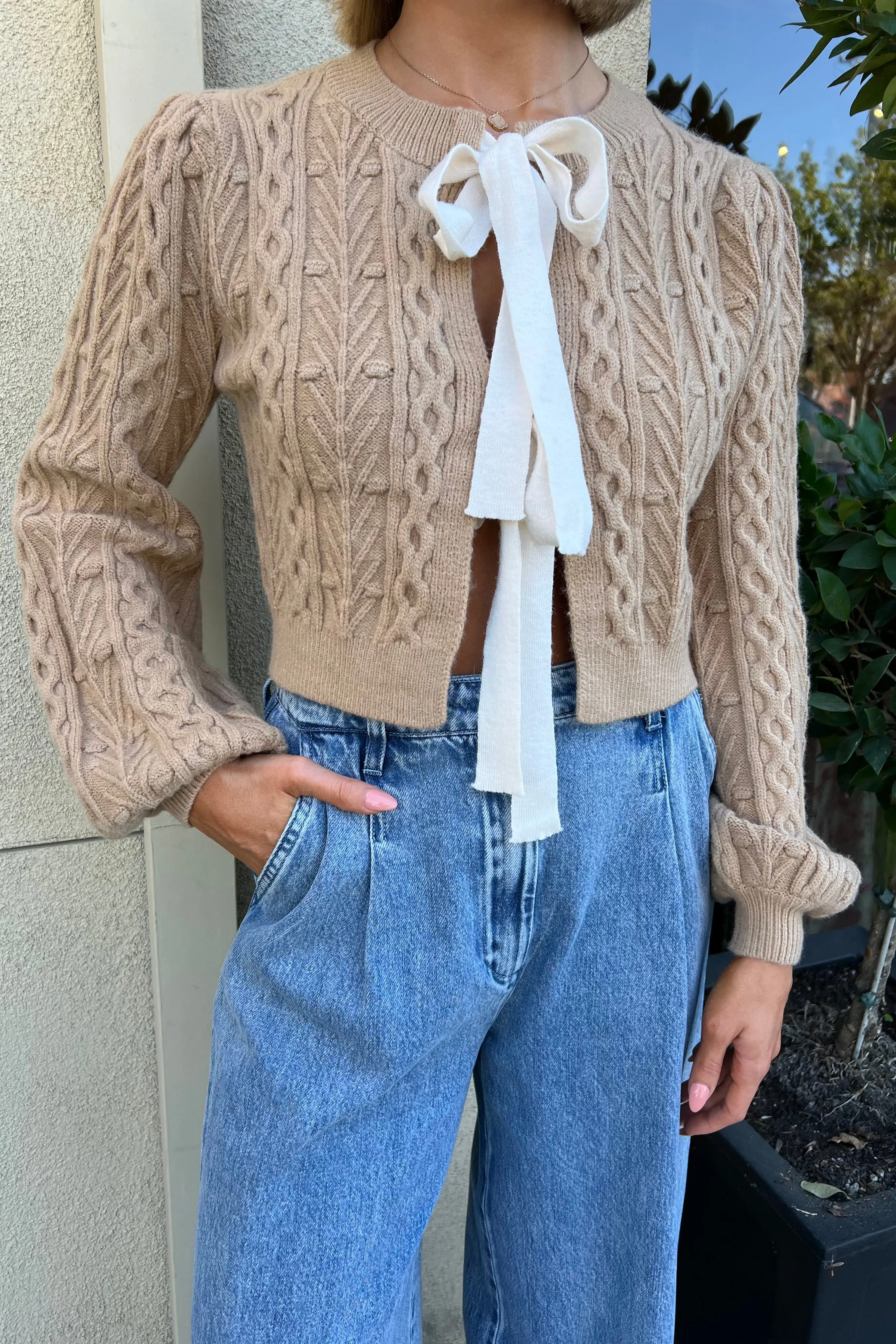 SCARLETTE CABLE KNIT CARDIGAN