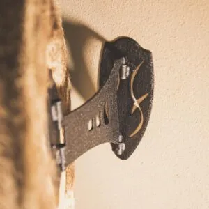 SKULL HOOKER CORNER SHOULDER MOUNT